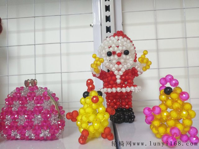 輪椅媽媽的手工成作品
