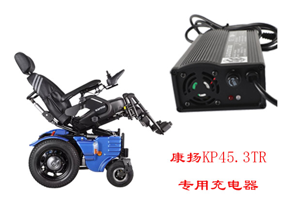 電動輪椅充電,電動輪椅充電時充電器指示燈為什么不變綠